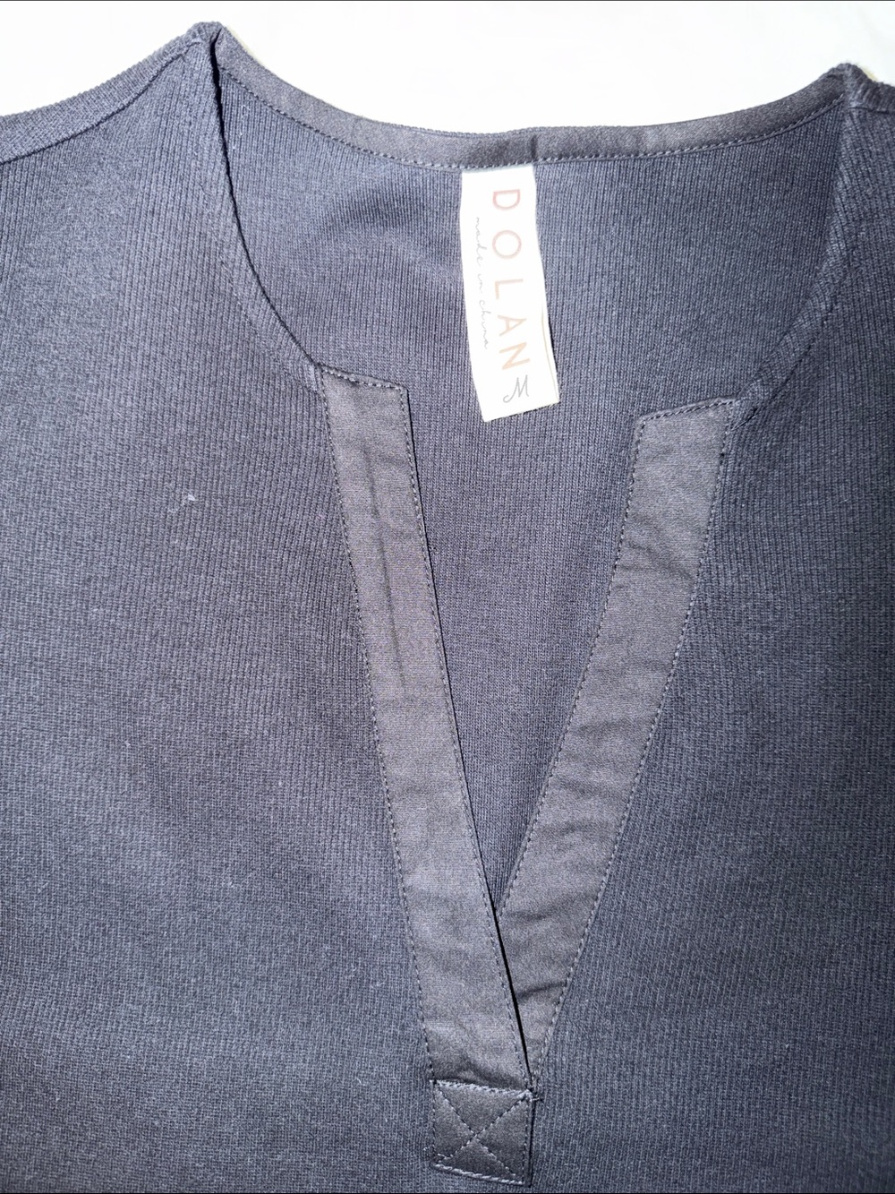 Anthropologie Dolan Black Eyelet Puff Sleeve V-Notch Knit Top - Picture 3 of 3